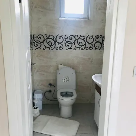 Sapanca Grand Vadi Kapali Isitma Havuzlu *