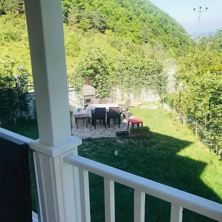 Villa Sapanca Grand Vadi Kapali Isitma Havuzlu Fevziye (Sapanca)