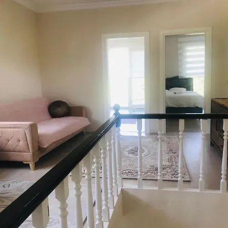 Sapanca Grand Vadi Kapali Isitma Havuzlu Villa