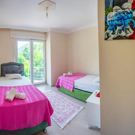 Sapanca Grand Vadi Kapali Isitma Havuzlu