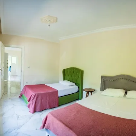 Sapanca Grand Vadi Kapali Isitma Havuzlu Fevziye (Sapanca)