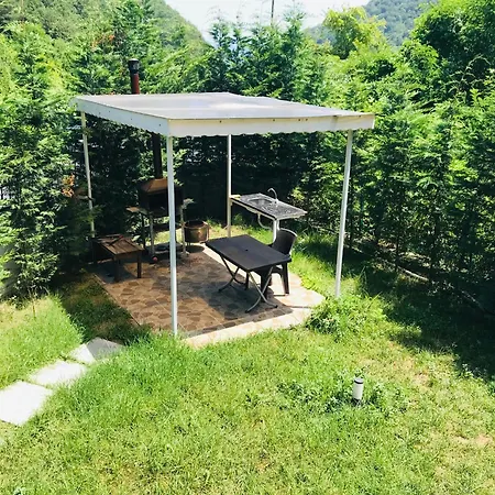 Sapanca Grand Vadi Kapali Isitma Havuzlu